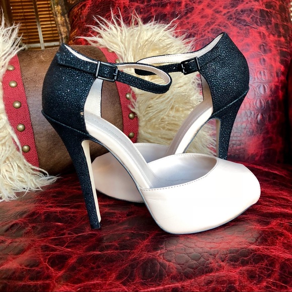 BCBGeneration Shoes - BCBG HEELS NEVER WORN OPEN TOE ANKLE STRAP size 8